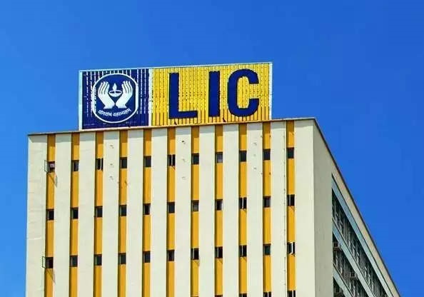 LIC Q4 Results : ??????